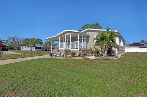 358 San Roberto Dr, Titusville, FL 32780