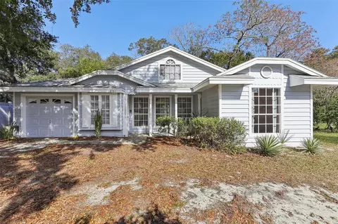 1621 Dorset Dr, Mount Dora, FL 32757
