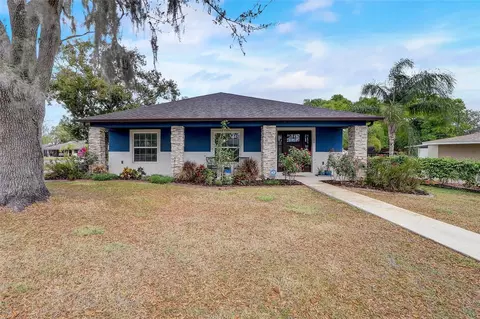 100 E Cypress St, Davenport, FL 33837