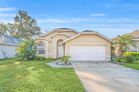 1174 Whispering Winds Ct, Apopka, FL 32703