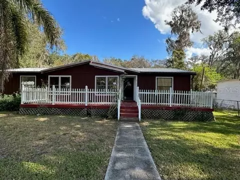 3119 Cr 430a, Lake Panasoffkee, FL 33538