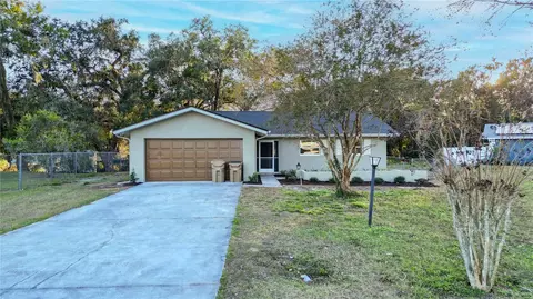 217 Bentbough Dr, Leesburg, FL 34748