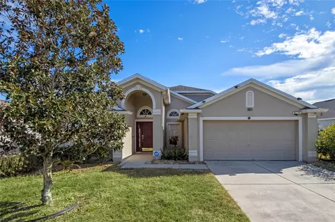 330 Ballyshannon Dr, Davenport, FL 33897