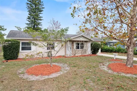 2201 Pineway Dr, Orlando, FL 32839