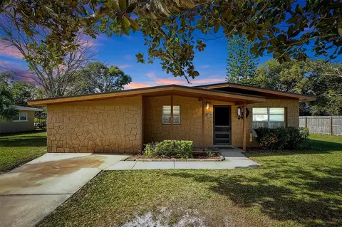 112 Azalea Ln, Sanford, FL 32773