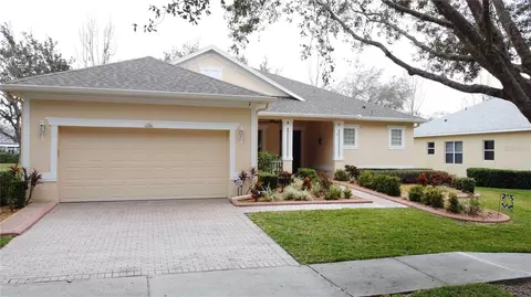 190 Crepe Myrtle Dr, Groveland, FL 34736