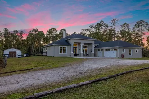 720 Napoli Ln, New Smyrna Beach, FL 32168
