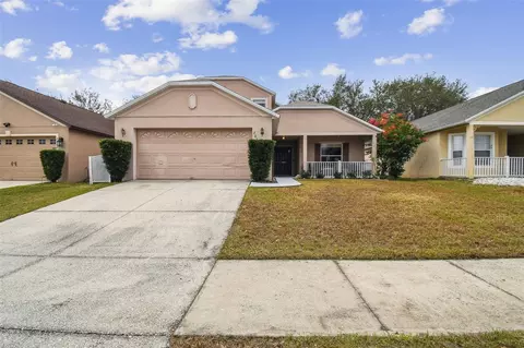 2058 Newtown Rd, Groveland, FL 34736