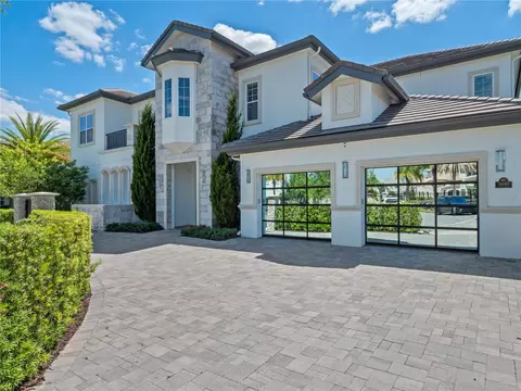900 Jack Nicklaus Ct, Kissimmee, FL 34747