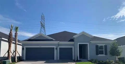 2916 Crest Wave Dr, Clermont, FL 34711