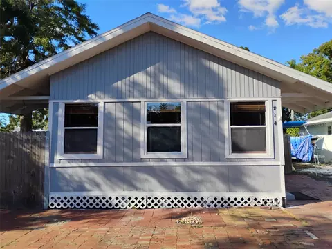 718 New York St, Clearwater, FL 33756