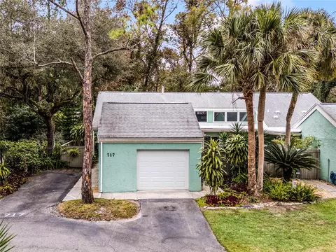 717 Glasgow Ct, Winter Springs, FL 32708