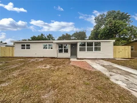 2044 27th Ave W, Bradenton, FL 34205