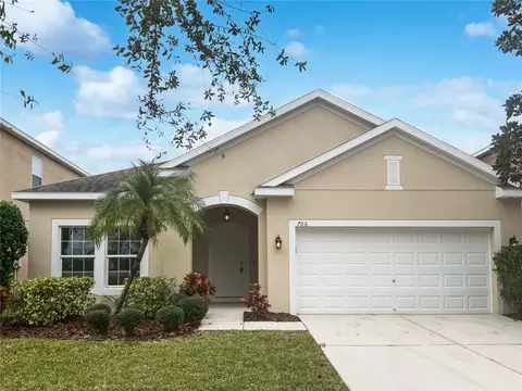 706 Fern Leaf Dr, Ruskin, FL 33570