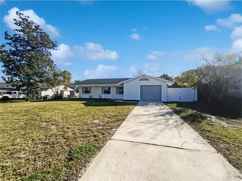 1375 Sacramento St, Deltona, FL 32725