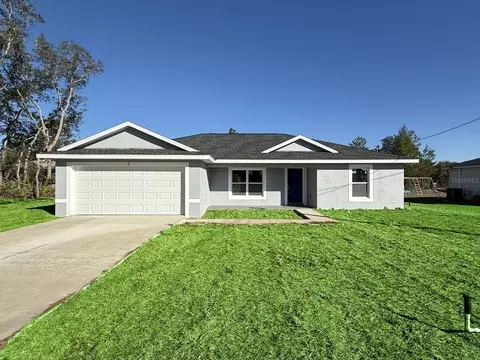 3 Fisher Loop Crse, Ocklawaha, FL 32179