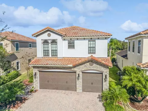 8146 Prestbury Dr, Orlando, FL 32832