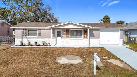 6941 Twilite Dr, Port Richey, FL 34668