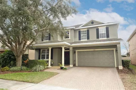 528 Legacy Park Dr, Casselberry, FL 32707