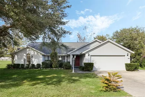 36737 Antone Dr, Grand Island, FL 32735