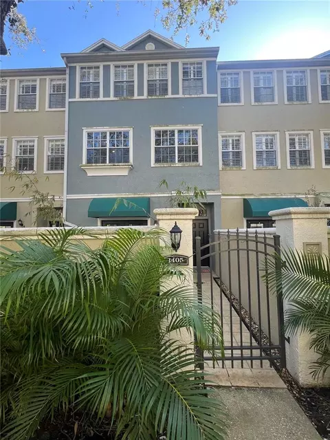 1405 Harbour Walk Rd, Tampa, FL 33602