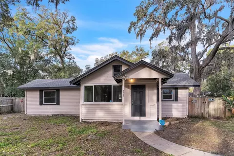 308 Wade Ave, Deland, FL 32724