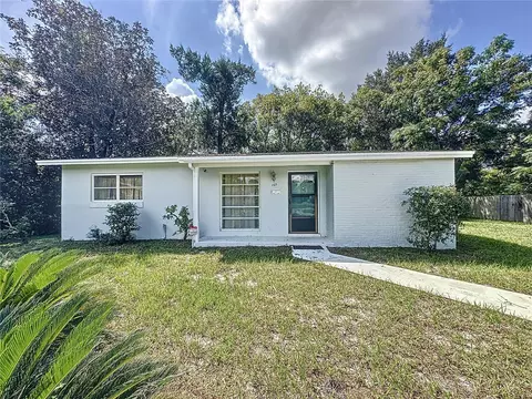 1729 Vivian Ct, Deltona, FL 32725