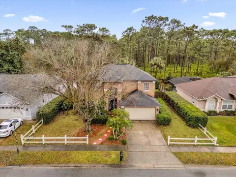 13832 Riverpath Grove Dr, Orlando, FL 32826