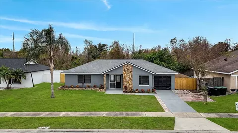 272 Iowa Woods Cir W, Orlando, FL 32824