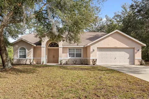9468 N Athenia Dr, Citrus Springs, FL 34434