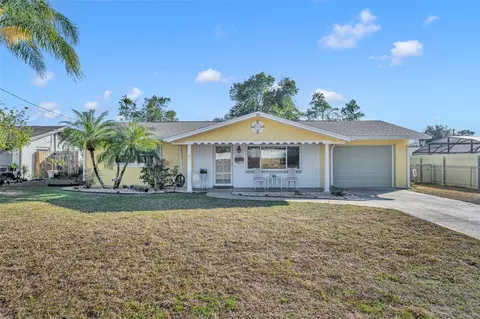 720 E Iris Dr, Orange City, FL 32763