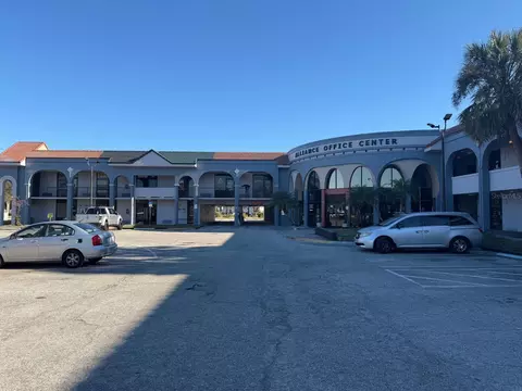 8421 S Orange Blossom Trl #441, Orlando, FL 32809