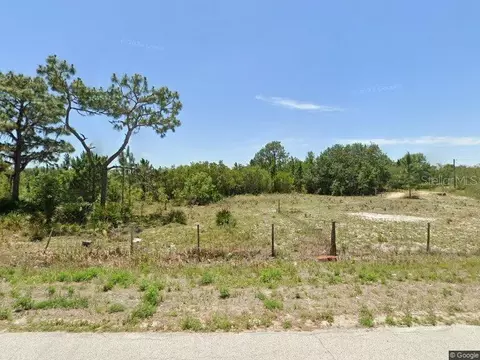 32 Oakridge Dr, Frostproof, FL 33843