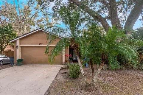 1309 Paradise Ln, Winter Park, FL 32792