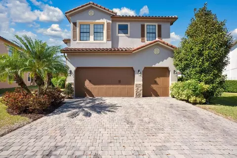 10389 Henbury St, Orlando, FL 32832