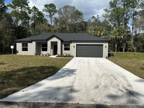 1360 Jayce Ct, Geneva, FL 32732