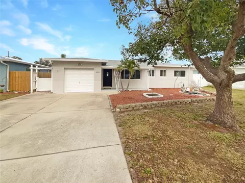 6025 43rd Ave N, Saint Petersburg, FL 33709