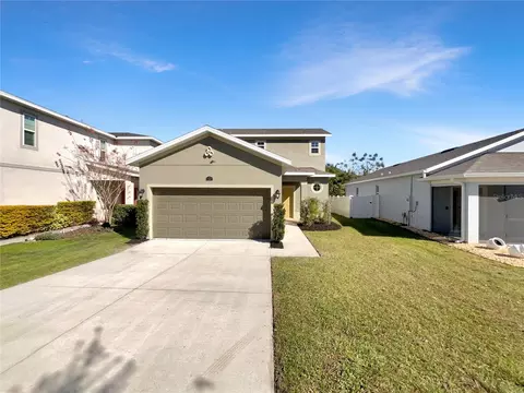 1162 Atlantic Ave, Fruitland Park, FL 34731