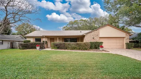 9203 Leswood St, Orlando, FL 32825
