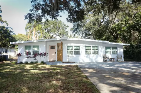7007 Seminole Dr, Belle Isle, FL 32812