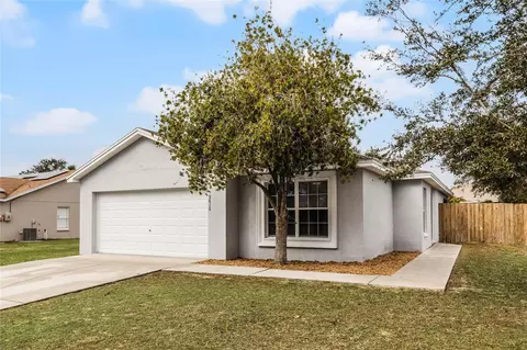 5610 Great Egret Dr, Leesburg, FL 34748