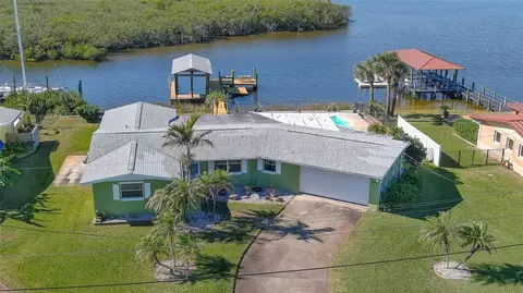 218 S Venetian Way, Port Orange, FL 32127