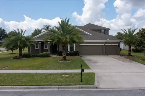 1172 Degraw Dr, Apopka, FL 32712