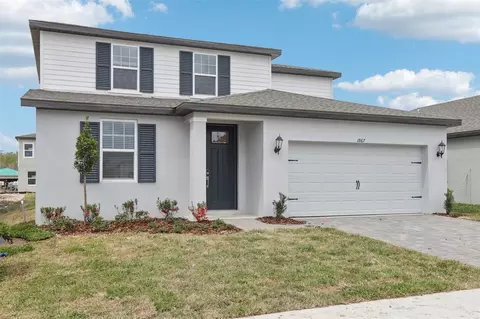 1867 Draughton Dr, Zephyrhills, FL 33541