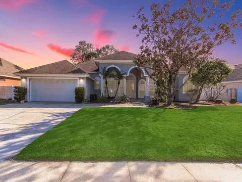 2077 Wembley Pl, Oviedo, FL 32765