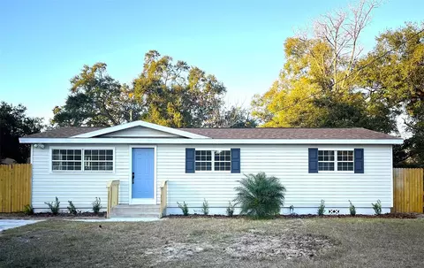 2120 Waitman Ave, Leesburg, FL 34748