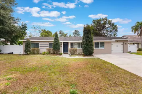57 Park Ln, Debary, FL 32713