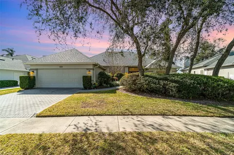 1501 Edgewater Dr, Mount Dora, FL 32757