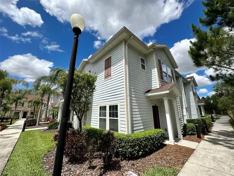 3208 Oyster Ln, Kissimmee, FL 34747