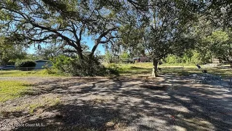 237 Lincoln Rd, Cocoa, FL 32926
